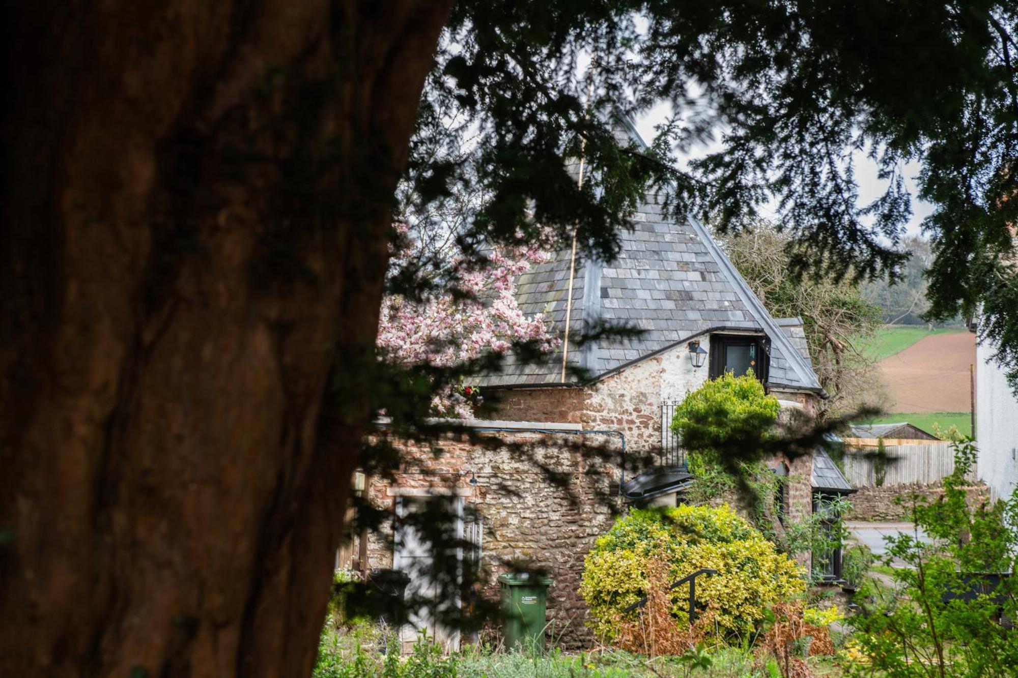 Fairy Cottage Lea ภายนอก รูปภาพ
